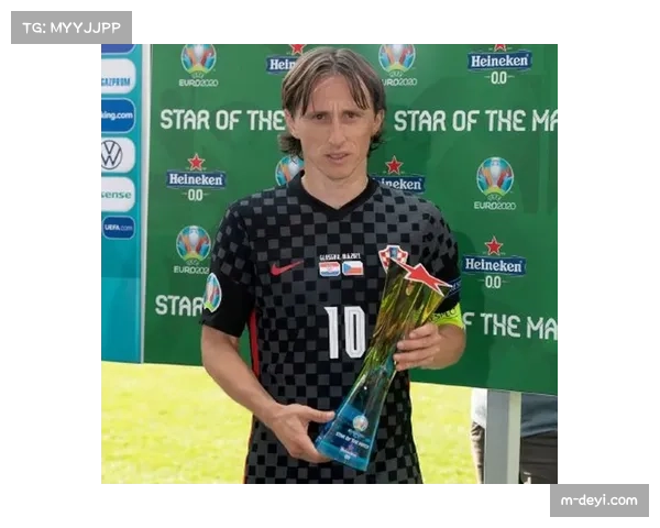 莫德里奇第13次当选克罗地亚年度最佳球员，奖项在米兰内洛颁发